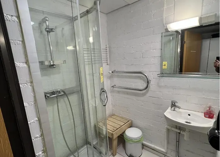 Vandrarhem Office House Services 211 Helsingfors